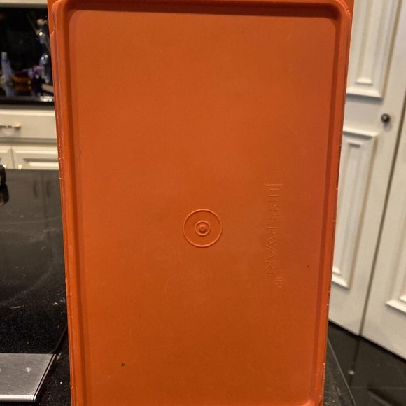 Tupperware - Craft / Large Storage Container Orange - Picture 2 of 4